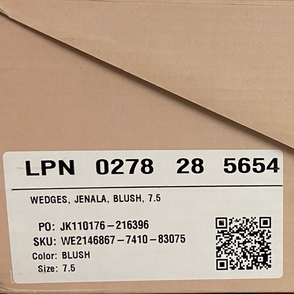 JustFab Jenala Espadrille Wedges - Picture 9 of 9